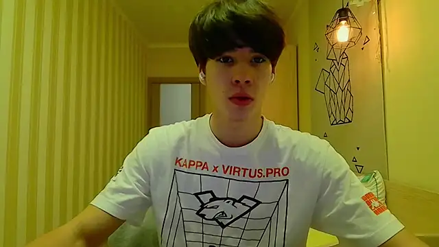 Snapshot of gayGamogey chatting on 12/16/24, 05:00 gayGamogey online show from 12/16/24, 05:00