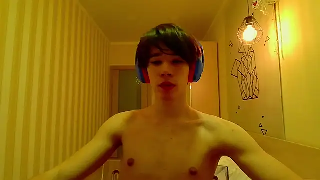 Snapshot of gayGamogey chatting on 01/16/25, 07:10 gayGamogey online show from 01/16/25, 07:10