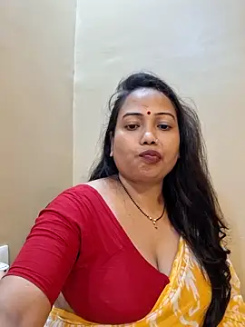 DREAM GIRL-30 online show from 06/20/26, 03:48