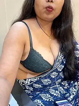 DREAM GIRL-30 online show from 07/27/26, 04:36