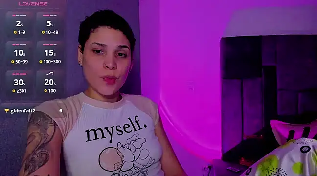 Charlee pink online show from 03/22/25, 01:11