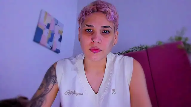 Charlee pink online show from 12/20/25, 02:29