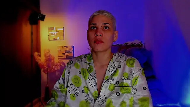 Charlee pink online show from 03/04/26, 03:23