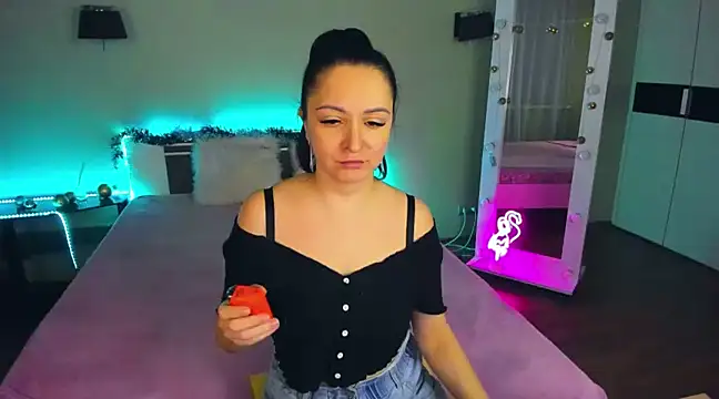 AngellLika online show from 01/08/25, 01:41