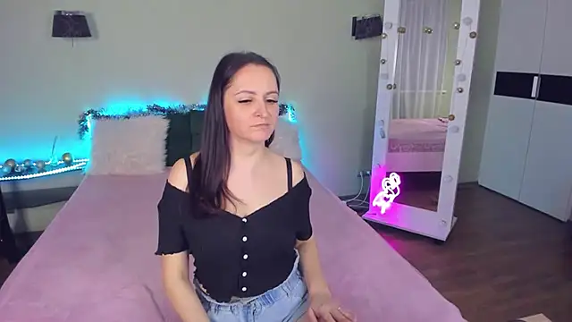 AngellLika online show from 01/16/25, 04:28