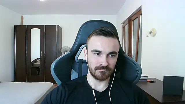 Snapshot of mu5clemania2 chatting on 01/17/26, 07:46 mu5clemania2 online show from 01/17/26, 07:46