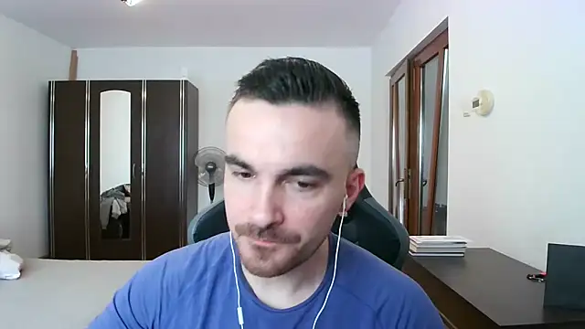 Snapshot of mu5clemania2 chatting on 02/07/26, 08:29 mu5clemania2 online show from 02/07/26, 08:29