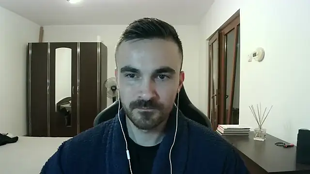 Snapshot of mu5clemania2 chatting on 02/16/26, 09:22 mu5clemania2 online show from 02/16/26, 09:22