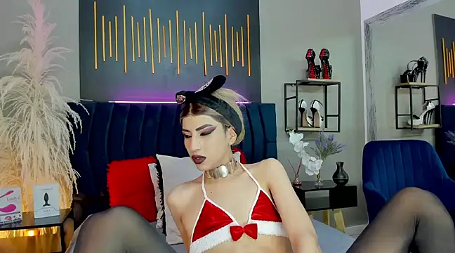 BrianaSchafer online show from 12/24/24, 02:22