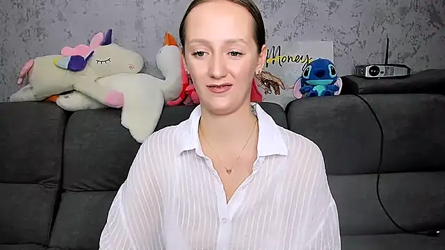 Snapshot of DreameSoul chatting on 11/30/25, 03:05 DreameSoul online show from 11/30/25, 03:05