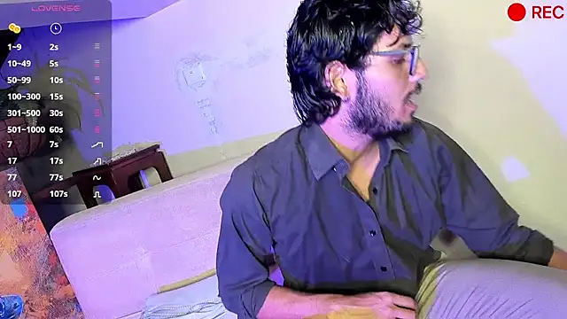 Nicholasrodrii online show from 12/13/24, 10:34