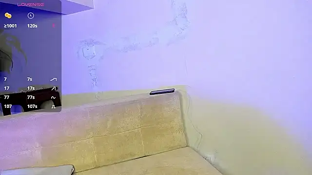 Nicholasrodrii online show from 12/18/24, 10:02