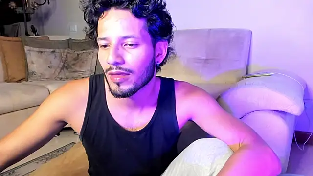 Nicholasrodrii online show from 02/02/25, 11:00