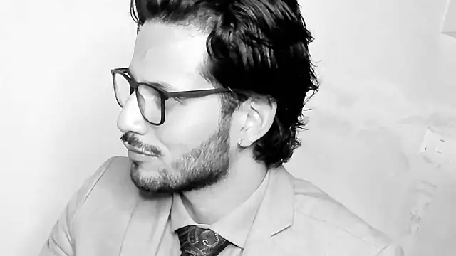 Nicholasrodrii online show from 03/06/25, 05:43