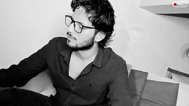 Nicholasrodrii online show from 03/16/25, 09:58