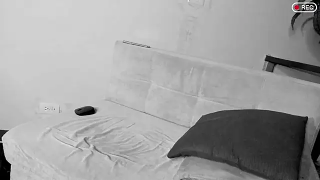 Nicholasrodrii online show from 03/21/25, 01:56