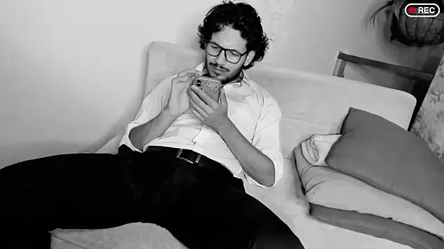 Nicholasrodrii online show from 03/22/25, 02:05