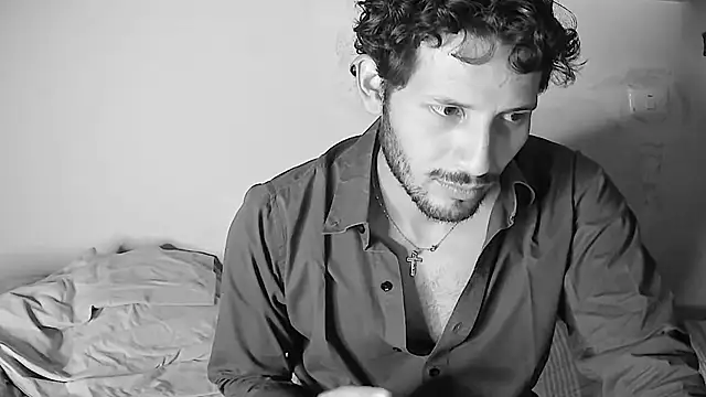 Nicholasrodrii online show from 06/14/26, 10:56