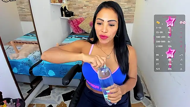 CindyWilliams  online show from 11/12/25, 03:18