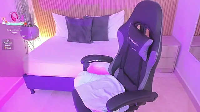 irantzu hank online show from 02/26/25, 12:36