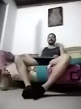 AndresSmith   online show from 03/03/25, 09:11