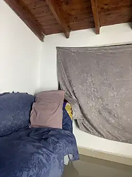 AndresSmith   online show from 04/07/26, 08:48