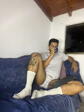 AndresSmith   online show from 04/09/26, 08:20