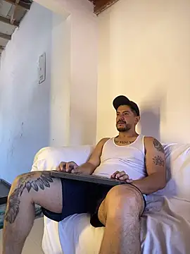 AndresSmith   online show from 07/07/26, 05:17