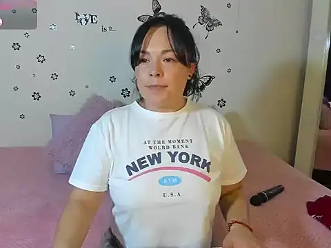 MIA BIANCCO online show from 01/27/25, 02:20