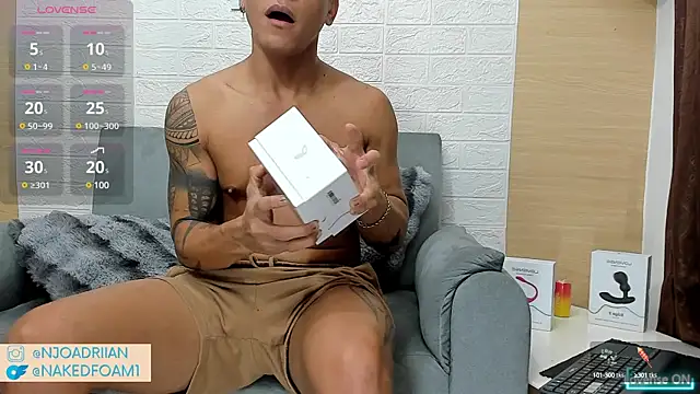 nakedfoam1 online show from 02/28/25, 02:09