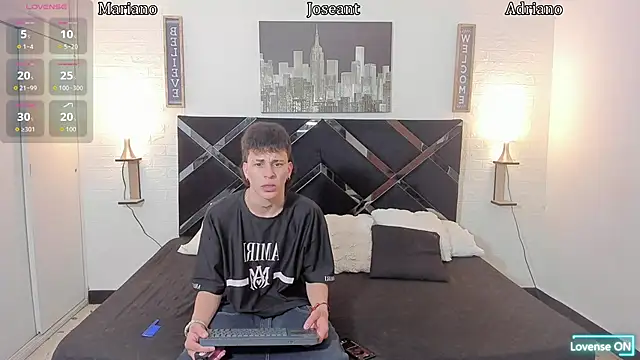 nakedfoam1 online show from 09/20/25, 03:07