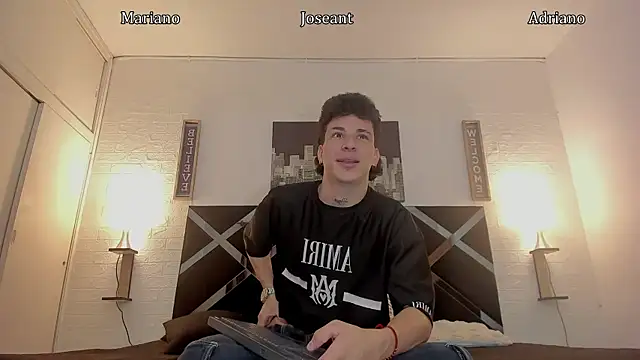 nakedfoam1 online show from 10/11/25, 03:28