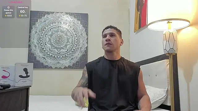 nakedfoam1 online show from 11/05/25, 04:56