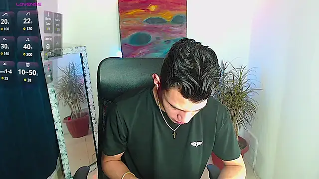 Snapshot of dirtyboy_23 chatting on 11/30/25, 04:38 dirtyboy 23 online show from 11/30/25, 04:38