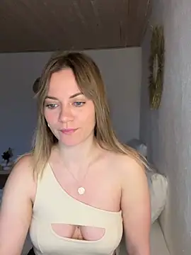 Milla  one online show from 01/22/25, 07:25