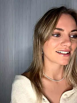 Milla  one online show from 09/25/25, 06:39