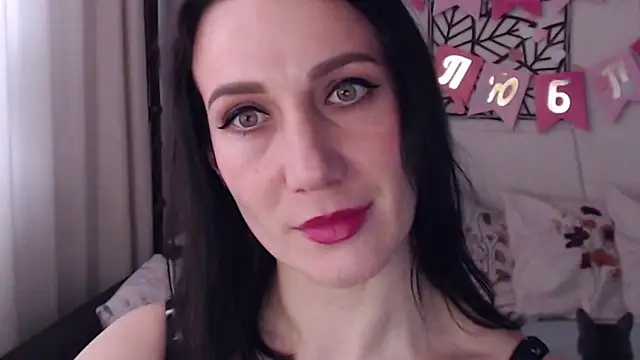 Snapshot of pepper_milf chatting on 02/15/25, 08:33 pepper milf online show from 02/15/25, 08:33