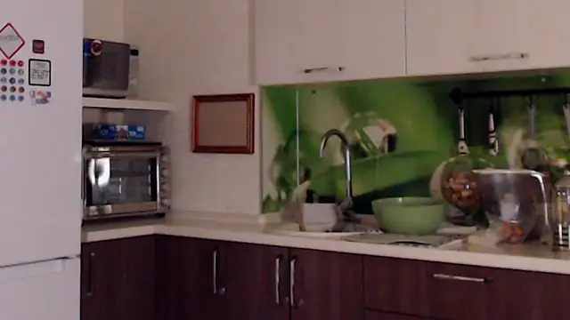 Snapshot of pepper_milf chatting on 03/15/25, 06:10 pepper milf online show from 03/15/25, 06:10