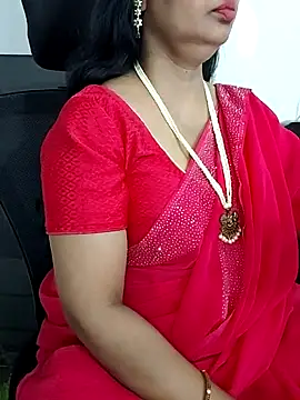 Snapshot of Deepthi_Mysore chatting on 02/27/25, 04:52 Deepthi Mysore online show from 02/27/25, 04:52