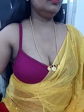 Snapshot of Deepthi_Mysore chatting on 09/30/25, 05:56 Deepthi Mysore online show from 09/30/25, 05:56