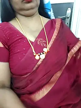 Snapshot of Deepthi_Mysore chatting on 11/11/25, 03:56 Deepthi Mysore online show from 11/11/25, 03:56