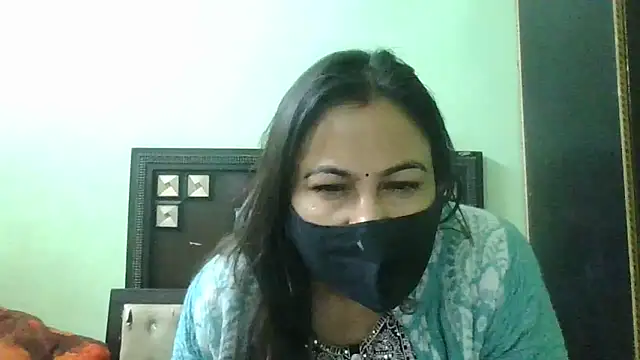 couplesuni online show from 12/17/24, 10:34