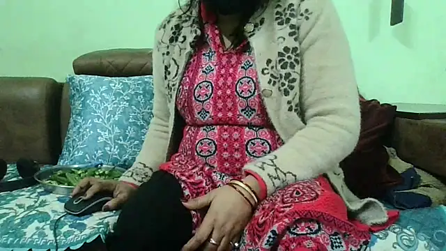 couplesuni online show from 01/04/25, 04:23