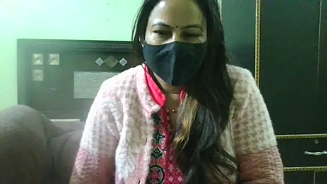 couplesuni online show from 01/21/25, 03:48