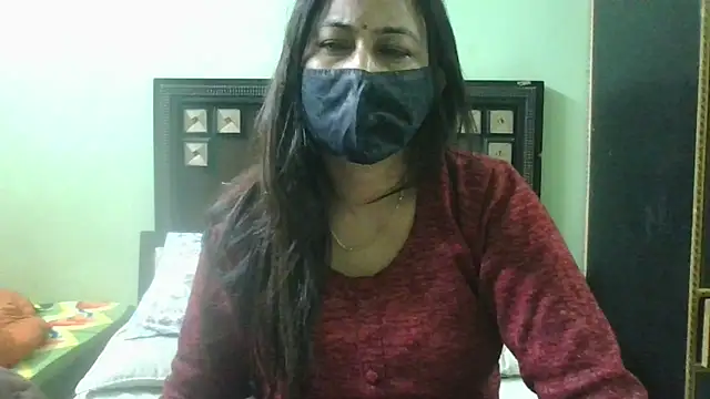 couplesuni online show from 02/03/25, 10:47