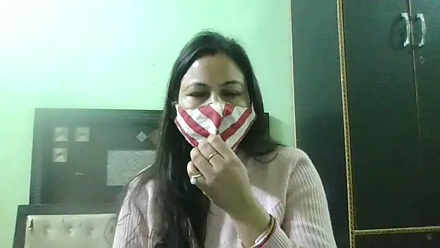 couplesuni online show from 02/10/25, 04:30