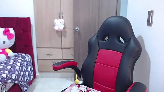 kayla k18 online show from 02/18/26, 01:12