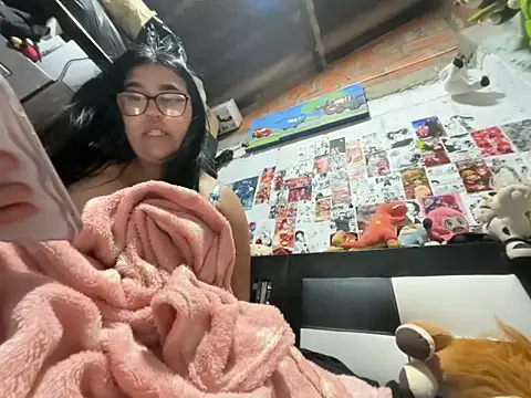 dafne19  online show from 03/28/26, 07:19