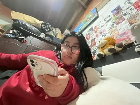 dafne19  online show from 03/31/26, 03:30