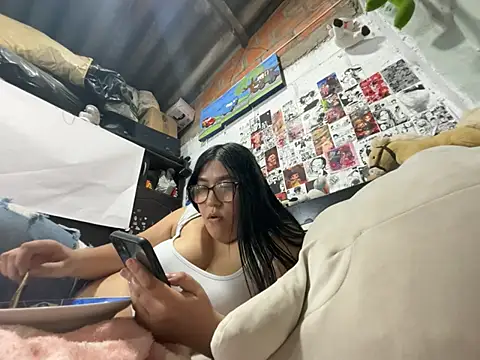 Snapshot of dafne19_ chatting on 06/28/26, 03:56 dafne19 online show from 06/28/26, 03:56